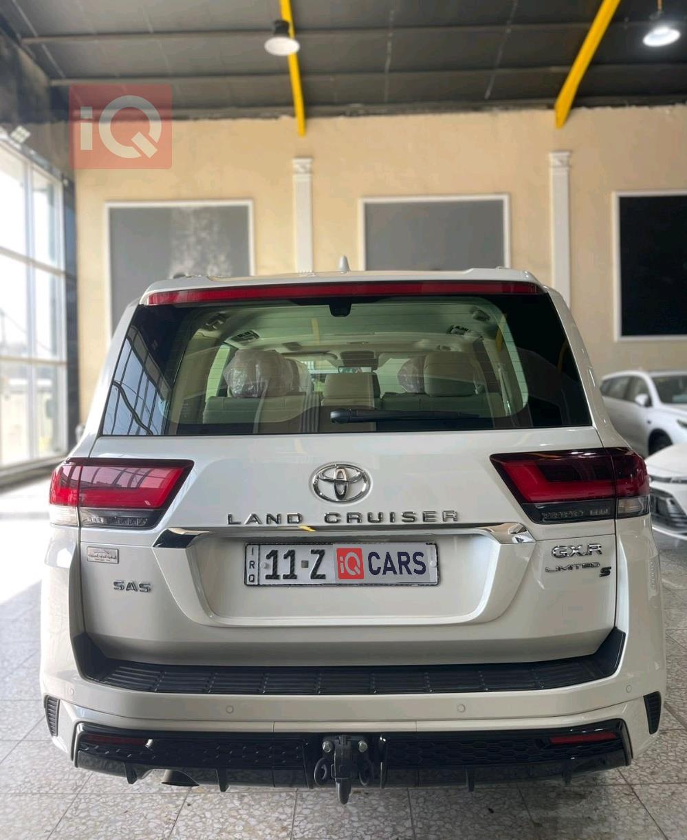 تويوتا لاندكروزر